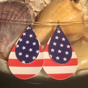 Stars and Stripes Earrings!
